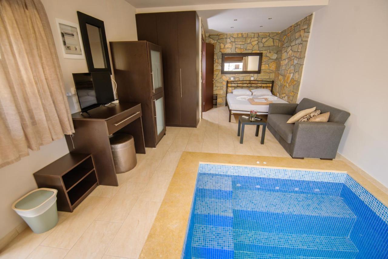 Stone Suites Pefkochori Eksteriør billede