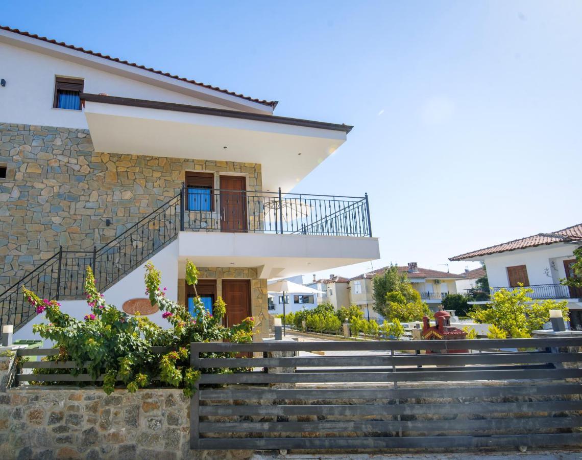 Stone Suites Pefkochori Eksteriør billede
